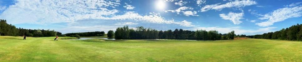 Bild im Header zeigt einen Golfplatz